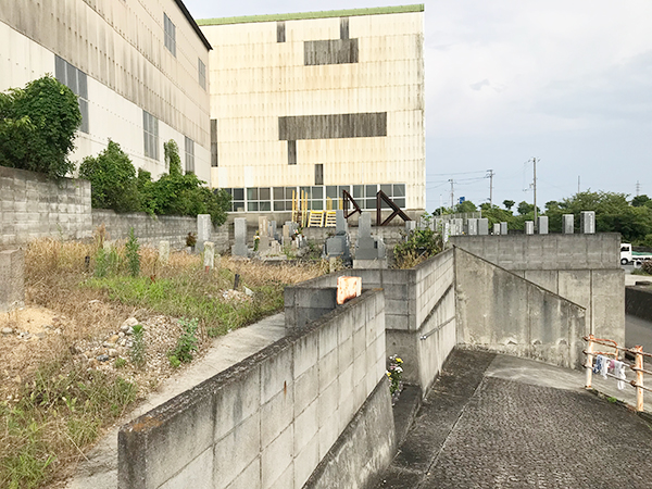 威徳院南西海岸墓地(明石市二見町)