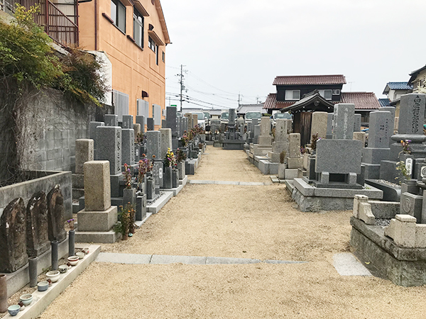 教泉寺墓所(明石市大久保町)